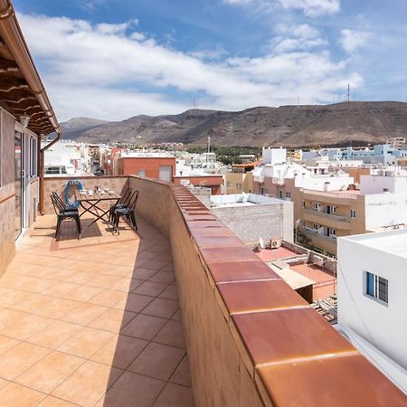 Attico Vista Oceano E Citta 3 Camere 2 Bagni Wifi Ac مورو ذيل خابلِ المظهر الخارجي الصورة