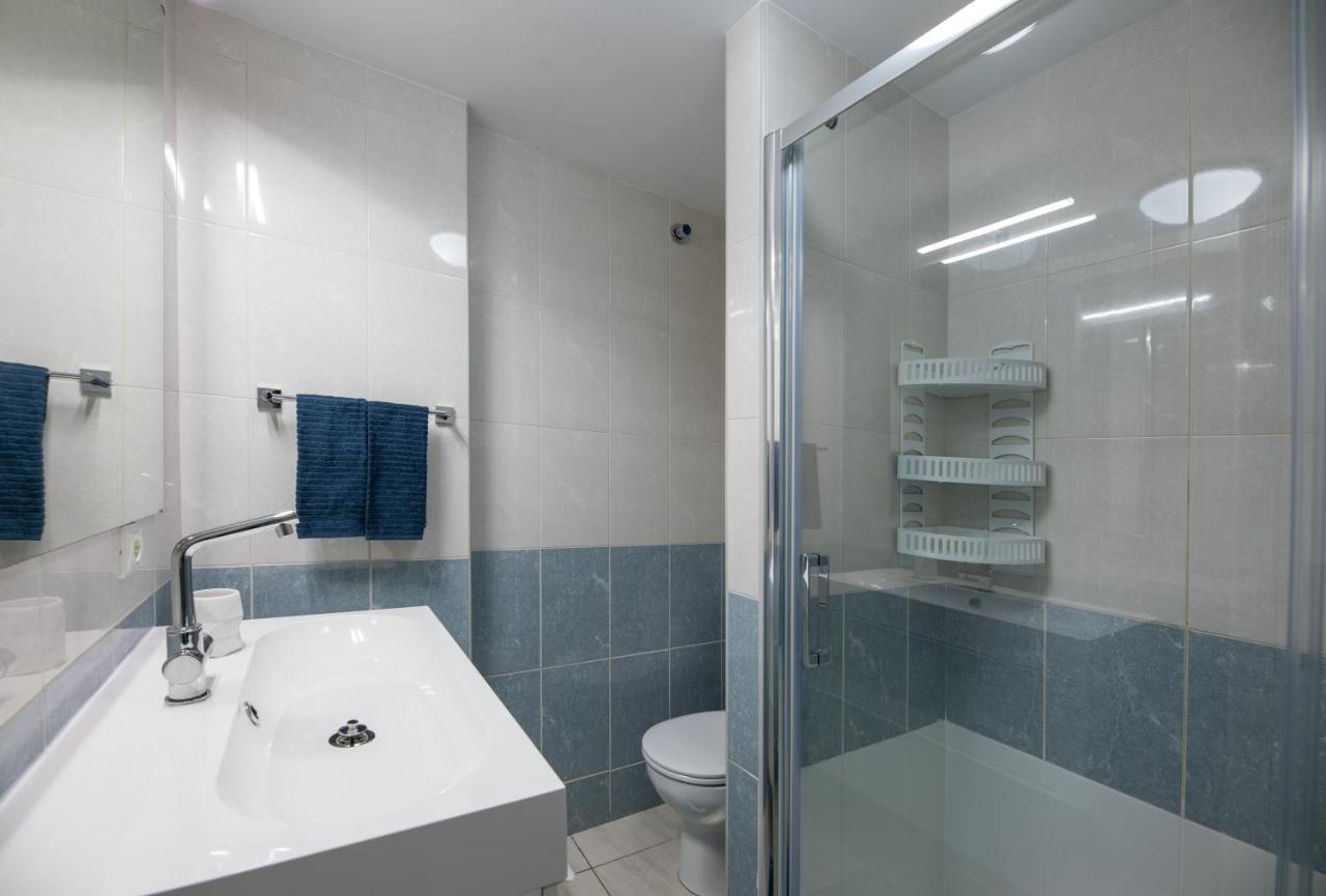 Attico Vista Oceano E Citta 3 Camere 2 Bagni Wifi Ac مورو ذيل خابلِ المظهر الخارجي الصورة